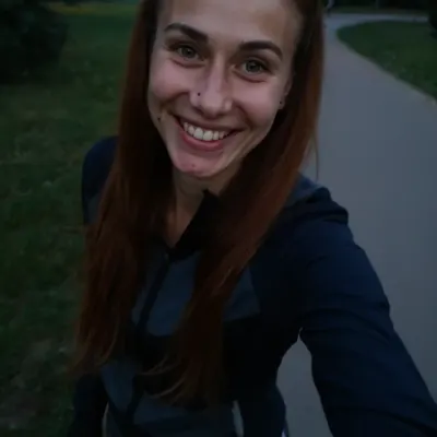 Аня